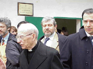 Mons. Ersilio Tonini ospite ad un convegno tenutosi all'Auditorium 