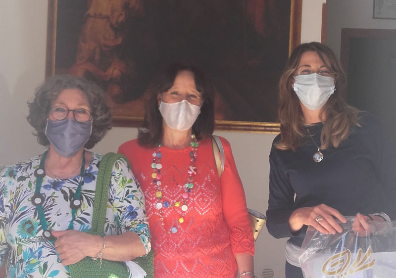 L'Associazione ONLUS MAM Beyound borders di Parma dona mascherine al Centro di Accoglienza Padre Nostro