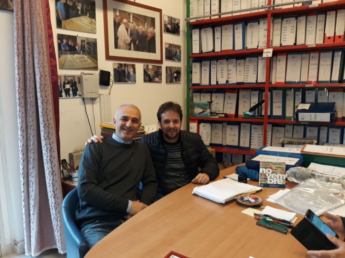 Il giornalista di Tele Pace Verona Lucio Fasoli visita la casa-museo e i luoghi del Beato Giuseppe Puglisi